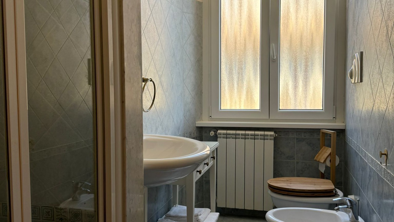 Photo of Bathroom in Quartiere XXXIV Lido di Ostia Levante