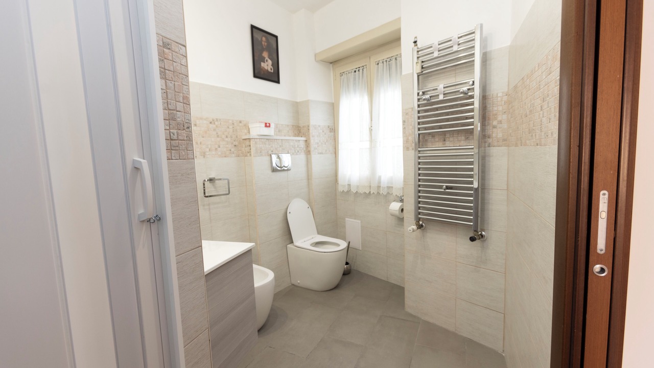 Photo of Bathroom in Quartiere XX Ardeatino