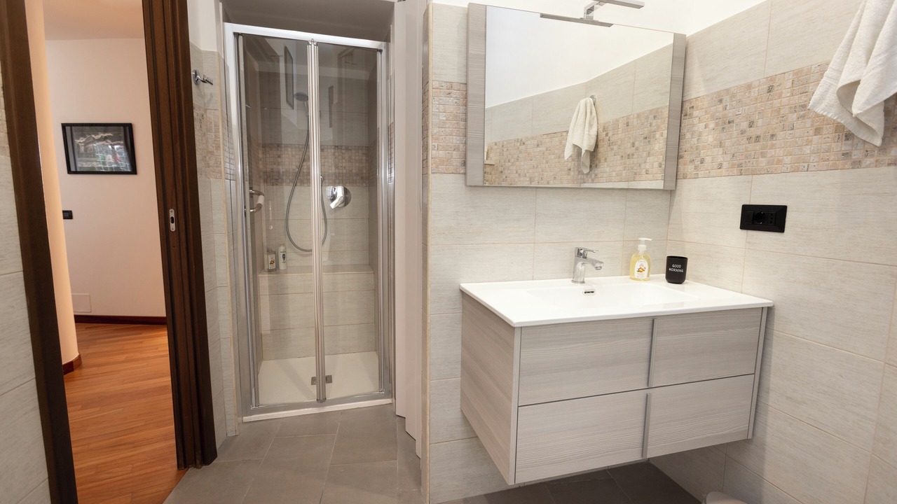 Photo of Bathroom in Quartiere XX Ardeatino