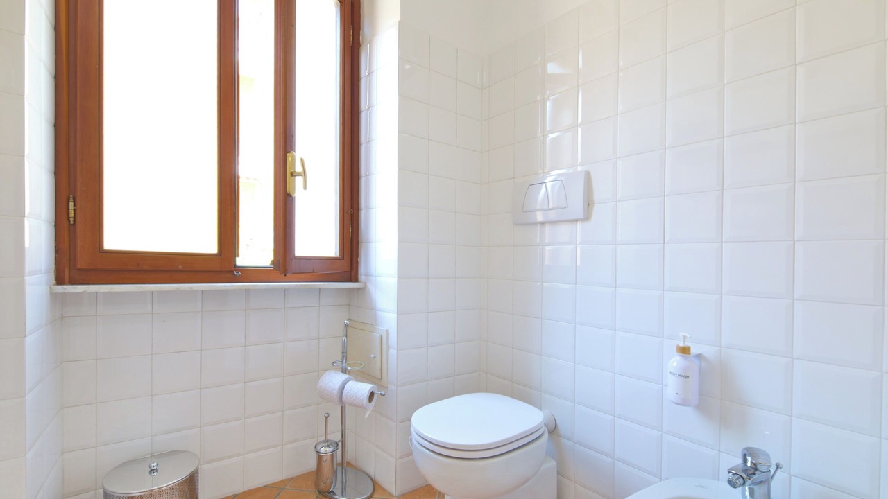 Photo of Bathroom in Trionfale