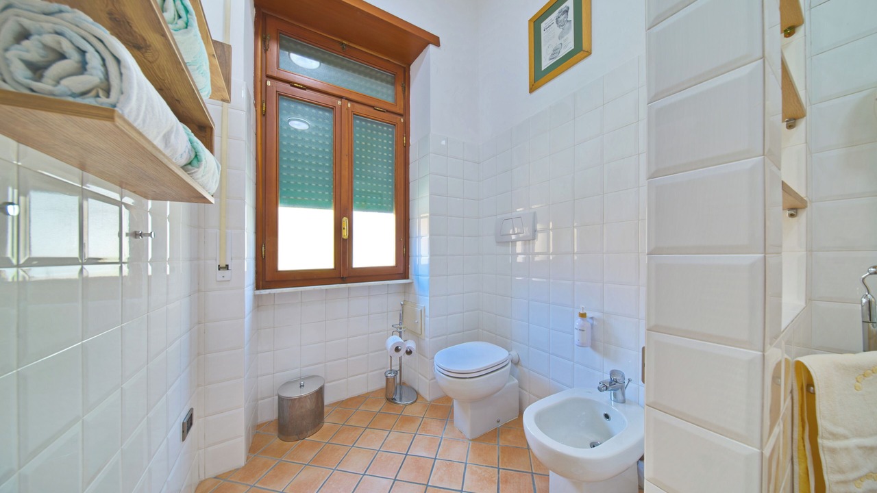 Photo of Bathroom in Trionfale