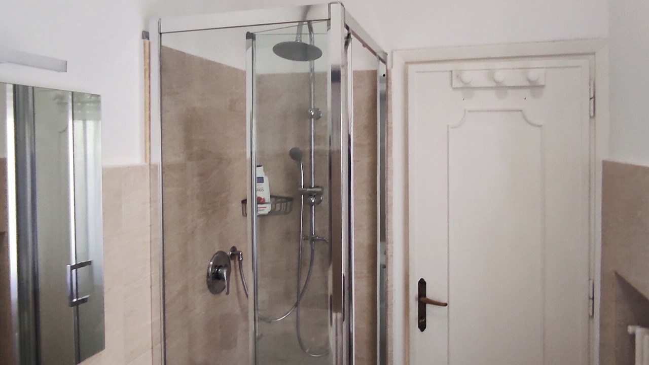 Photo of Bathroom in Trionfale
