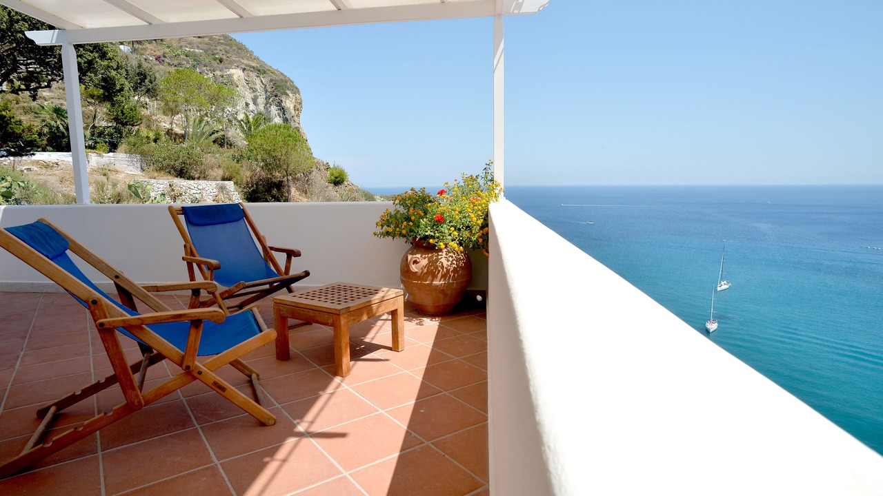 Photo of Patio Balcony in Le Forna