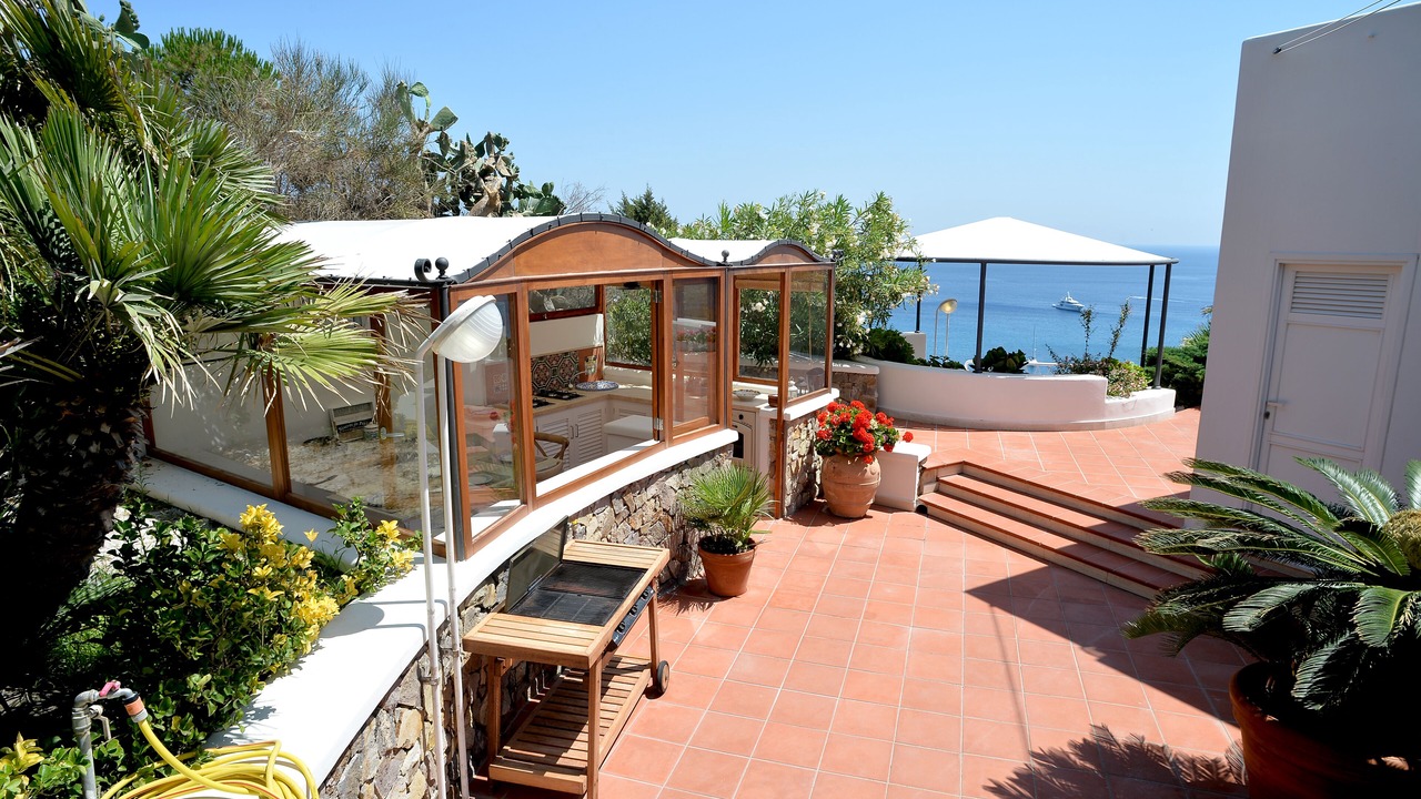Photo of Patio Balcony in Le Forna