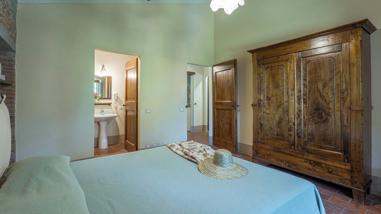 Photo of Bedroom in Cortona