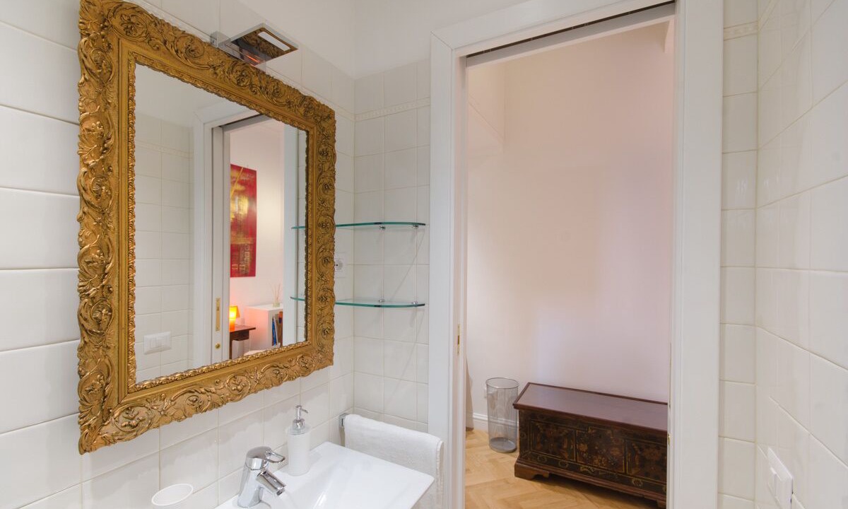 Photo of Bathroom in Testaccio