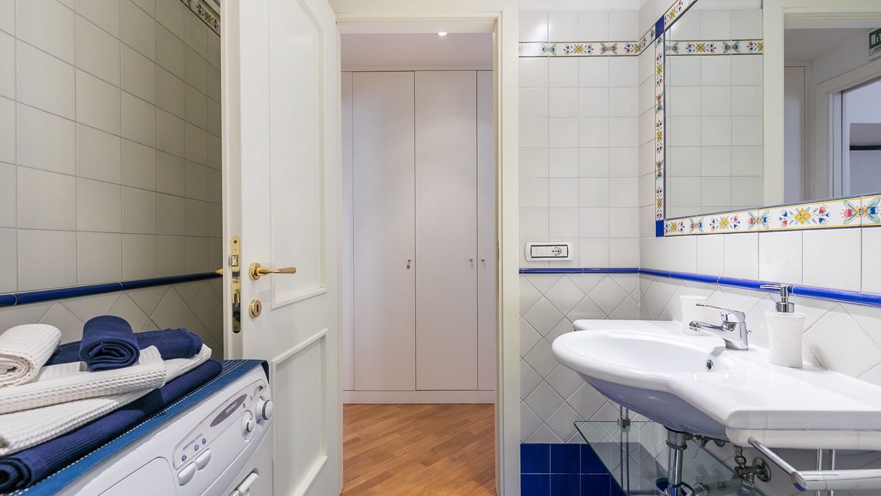 Photo of Bathroom in Testaccio