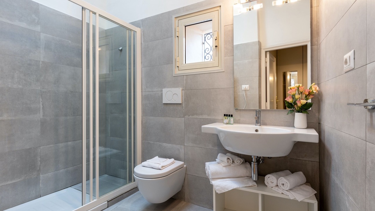Photo of Bathroom in Navona