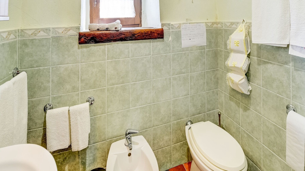 Photo of Bathroom in Radicofani