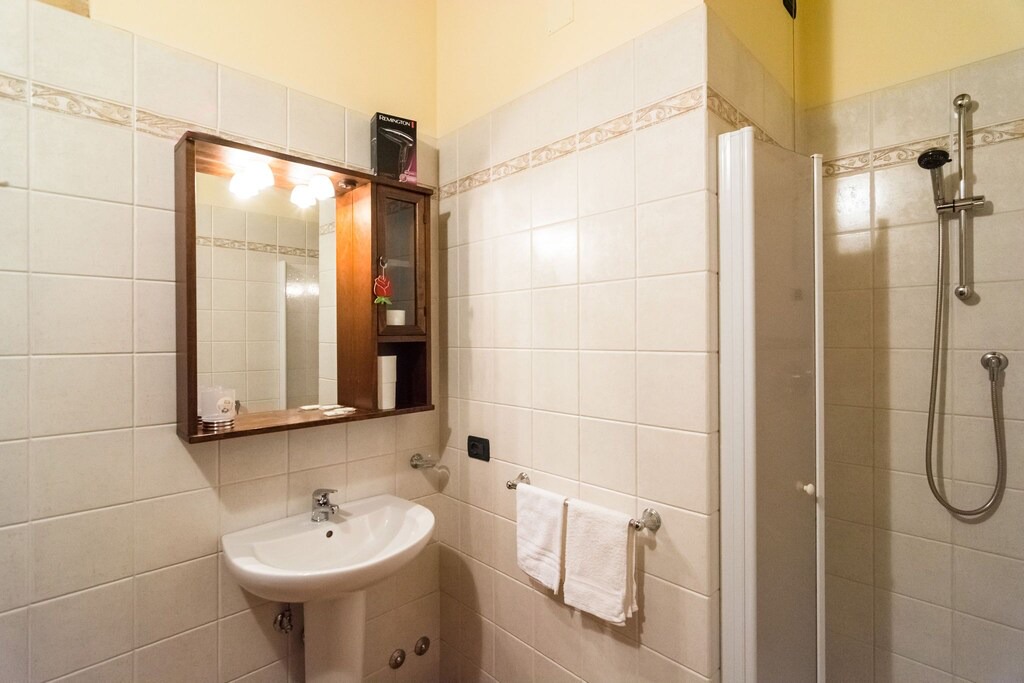 Photo of Bathroom in Ramazzano