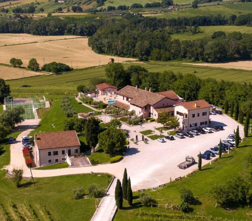 Photo of Others in Fornole
