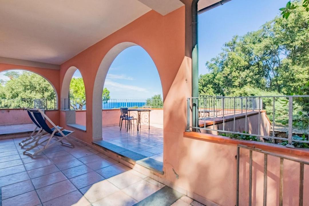 Photo of Patio Balcony in Procchio