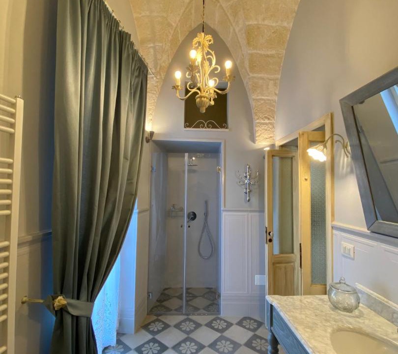 Photo of Bathroom in Crispiano