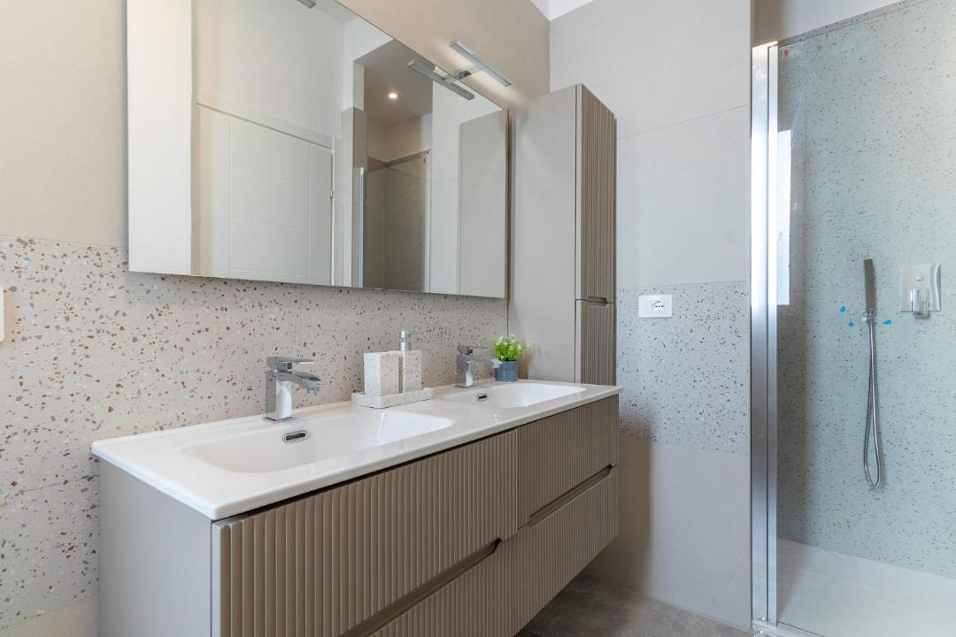 Photo of Bathroom in Quartiere XXXIV Lido di Ostia Levante