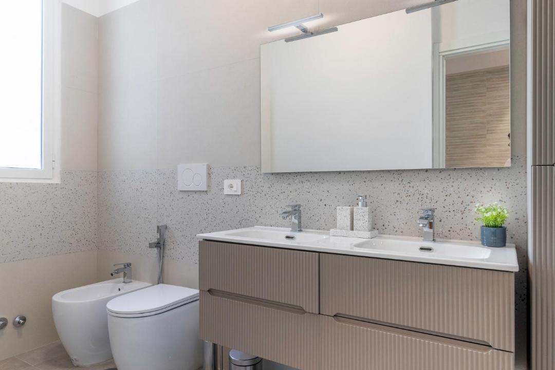 Photo of Bathroom in Quartiere XXXIV Lido di Ostia Levante