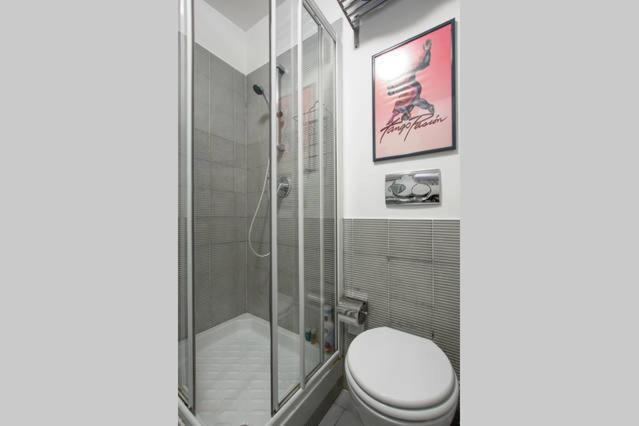 Photo of Bathroom in Aventine