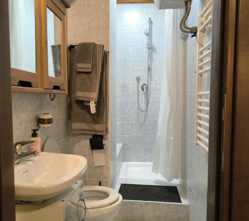 Photo of Bathroom in Piediluco
