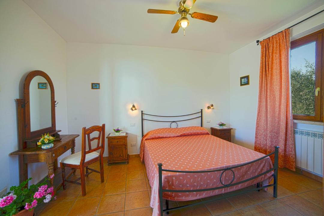 Photo of Bedroom in Magliano in Toscana