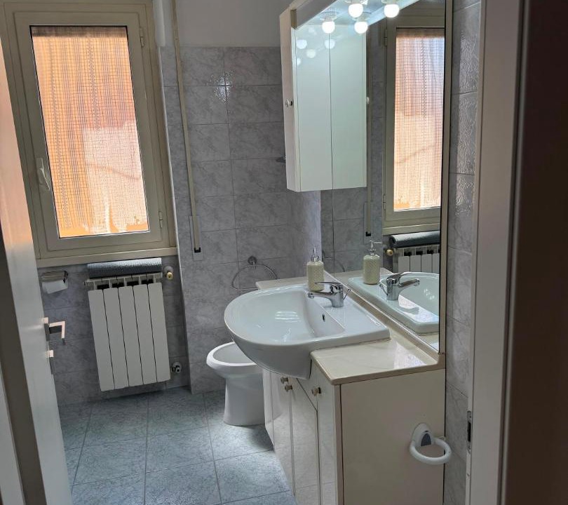 Photo of Bathroom in Zona XV Torre Maura