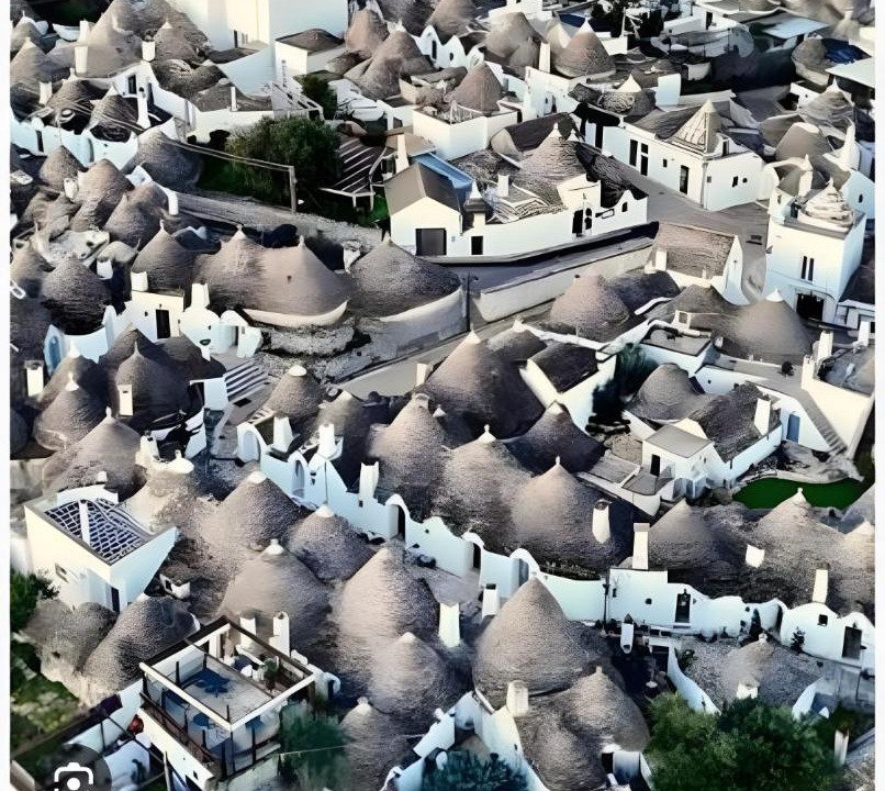 Photo of Buildings in Specchiaruzzo