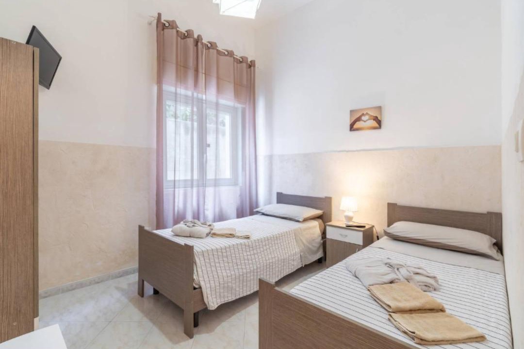 Photo of Bedroom in Avola