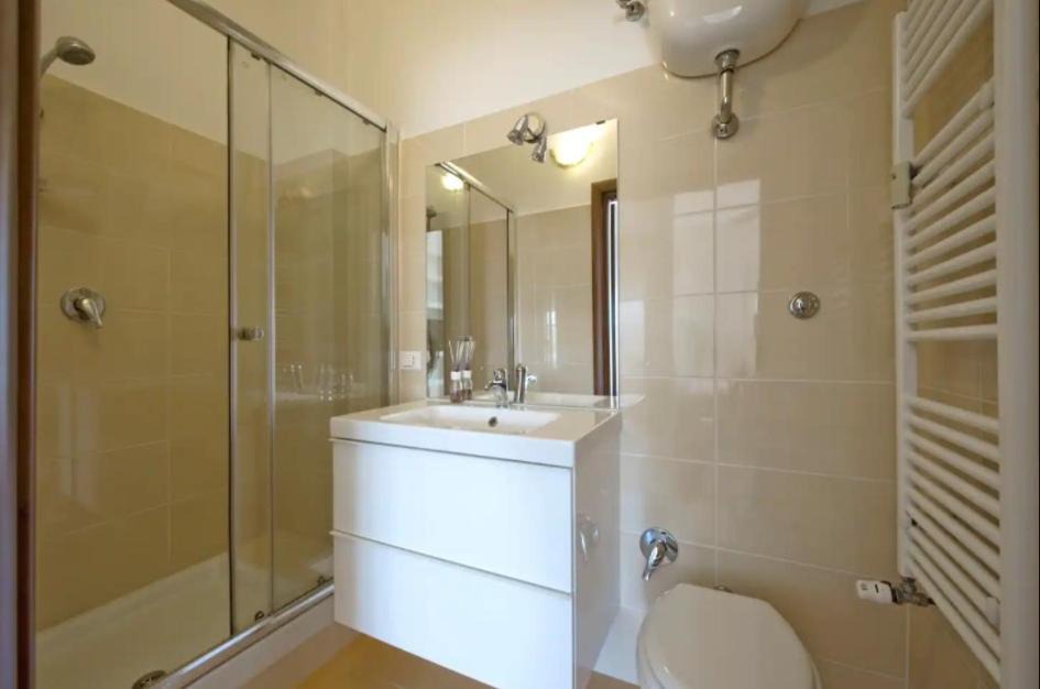 Photo of Bathroom in Trionfale