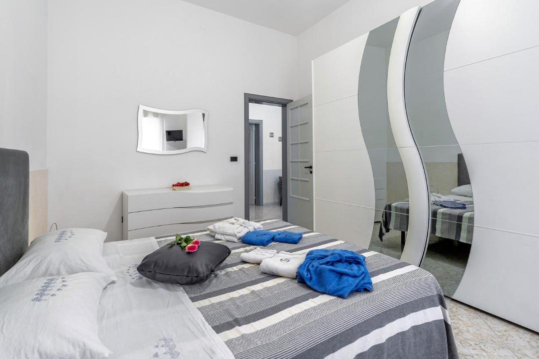 Photo of Bedroom in Avola