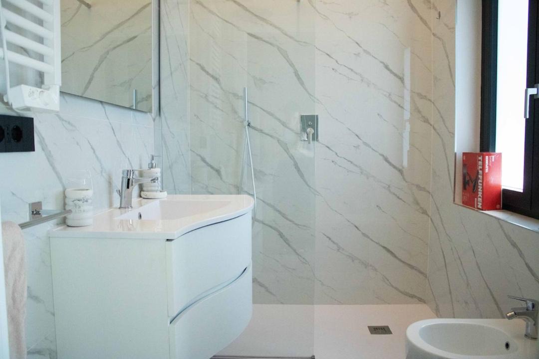 Photo of Bathroom in Zona XXXIV Casal Palocco