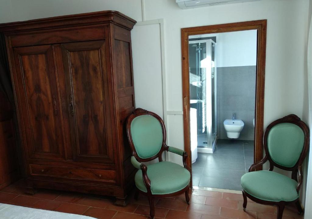 Photo of Others in San Luigi