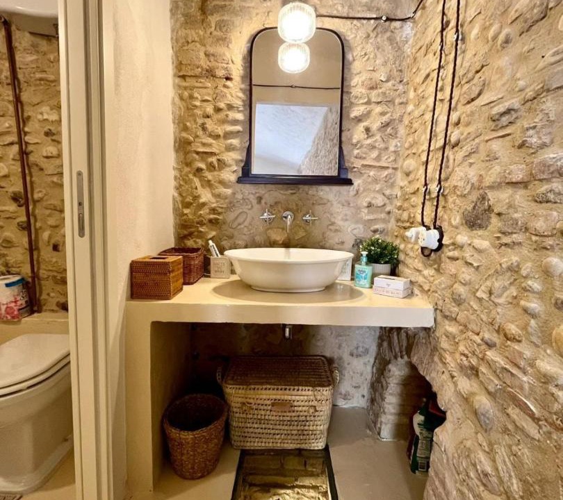 Photo of Bathroom in Serracapriola