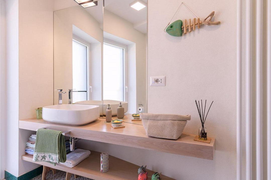Photo of Bathroom in Scala
