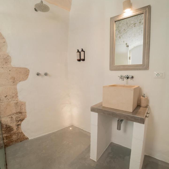 Photo of Bathroom in Ostuni Historic Centre