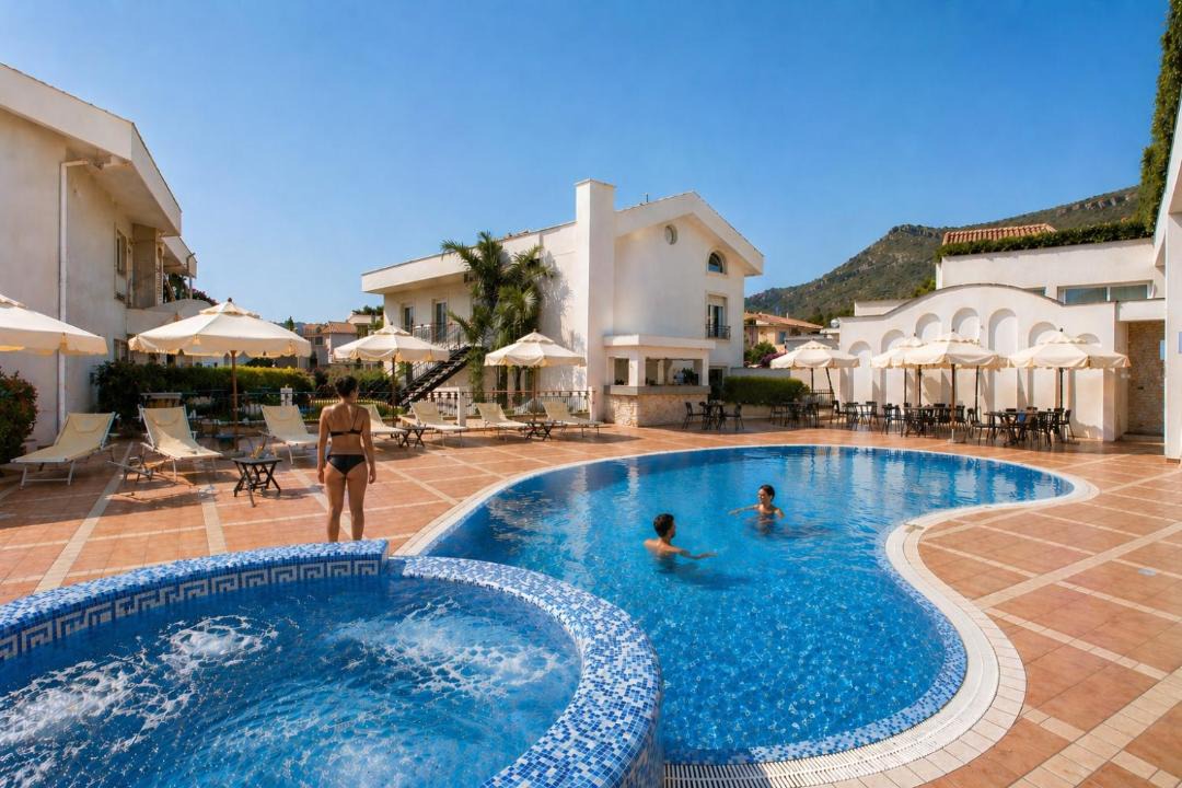 Photo of Others in Sperlonga