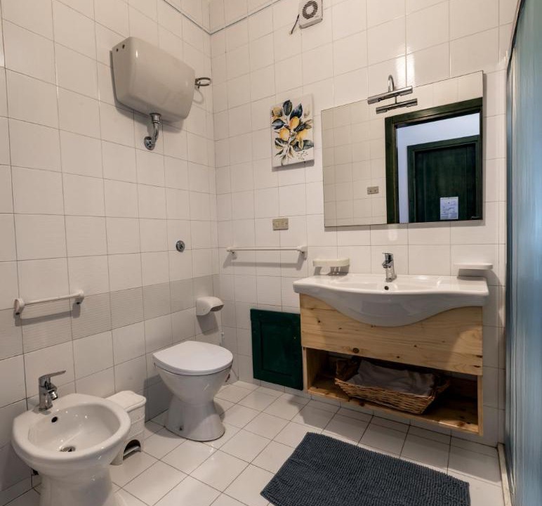 Photo of Bathroom in Acaya