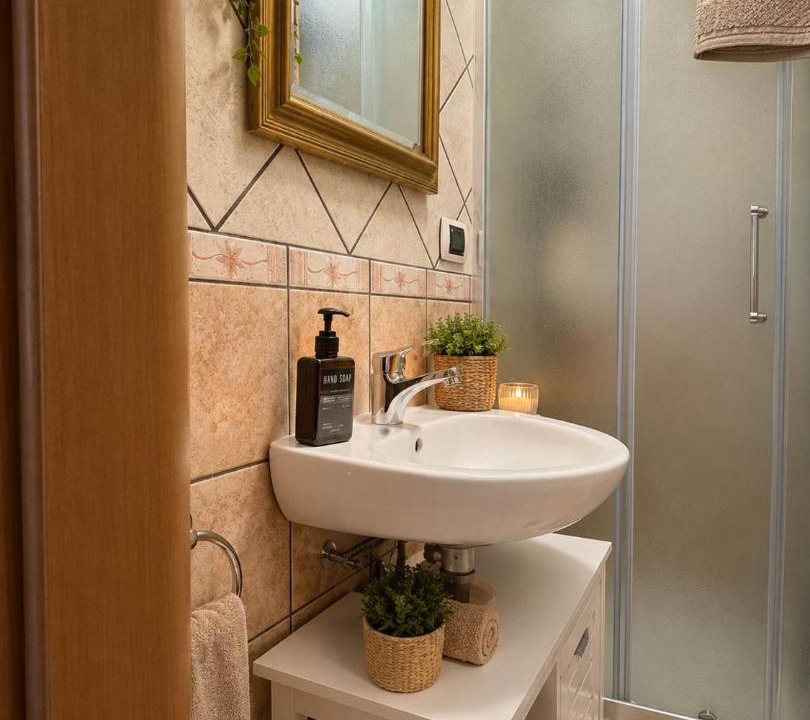 Photo of Bathroom in Pagani