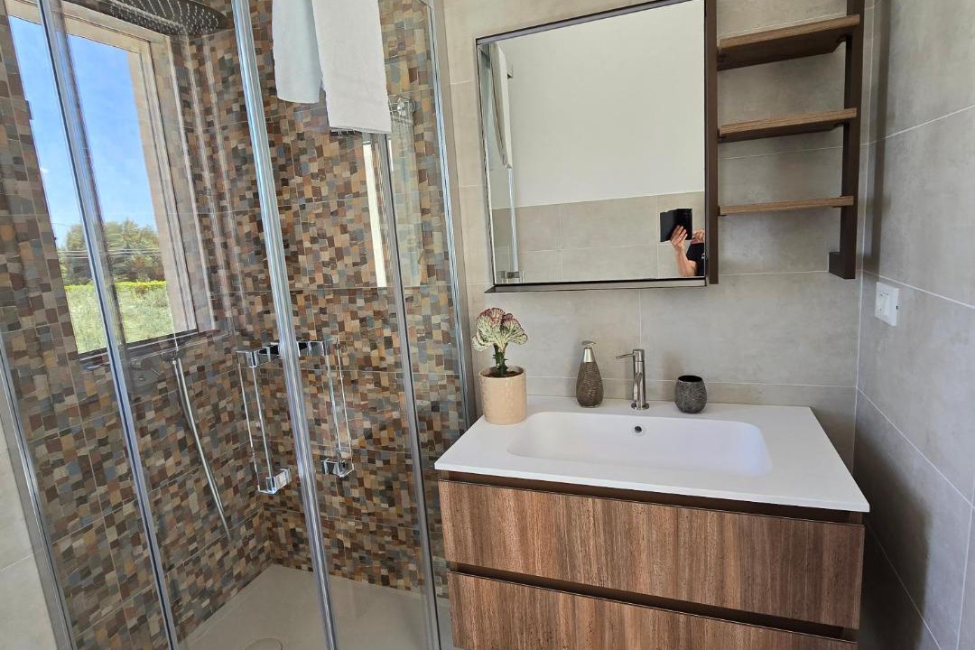 Photo of Bathroom in Avola