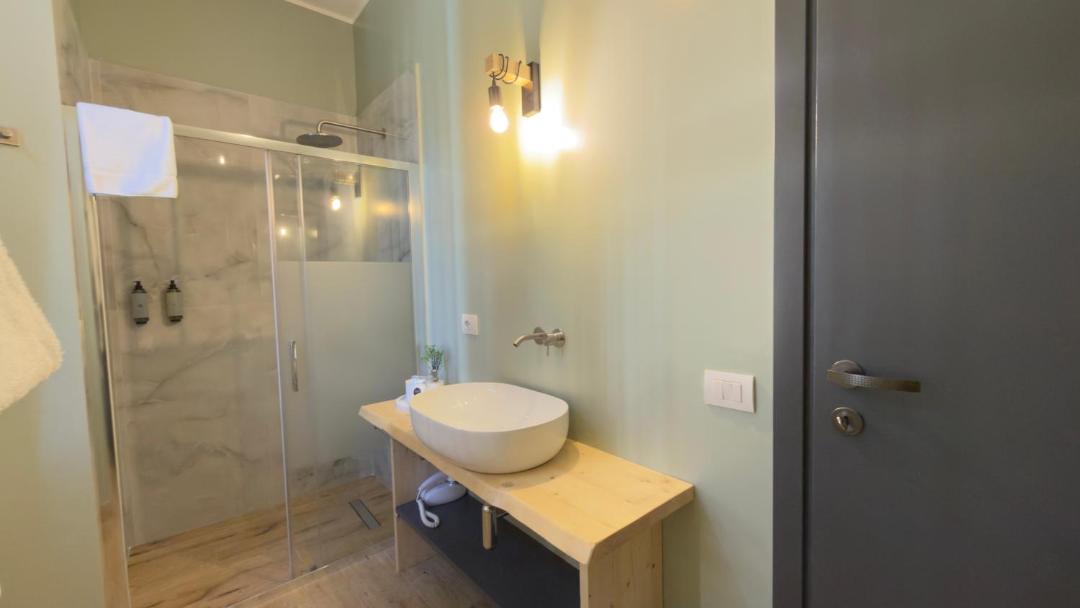 Photo of Bathroom in Rione XVIII Castro Pretorio