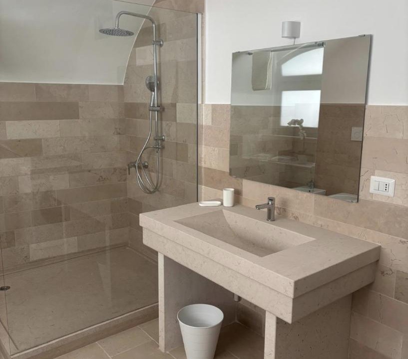 Photo of Bathroom in Noci
