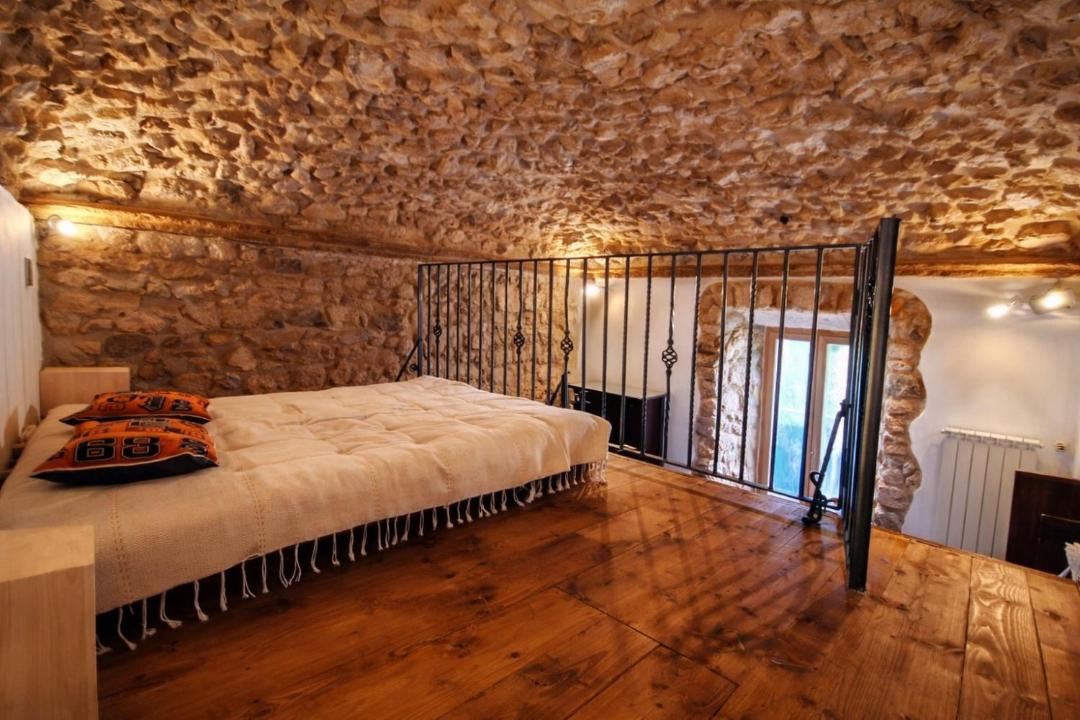 Photo of Bedroom in Tolfa