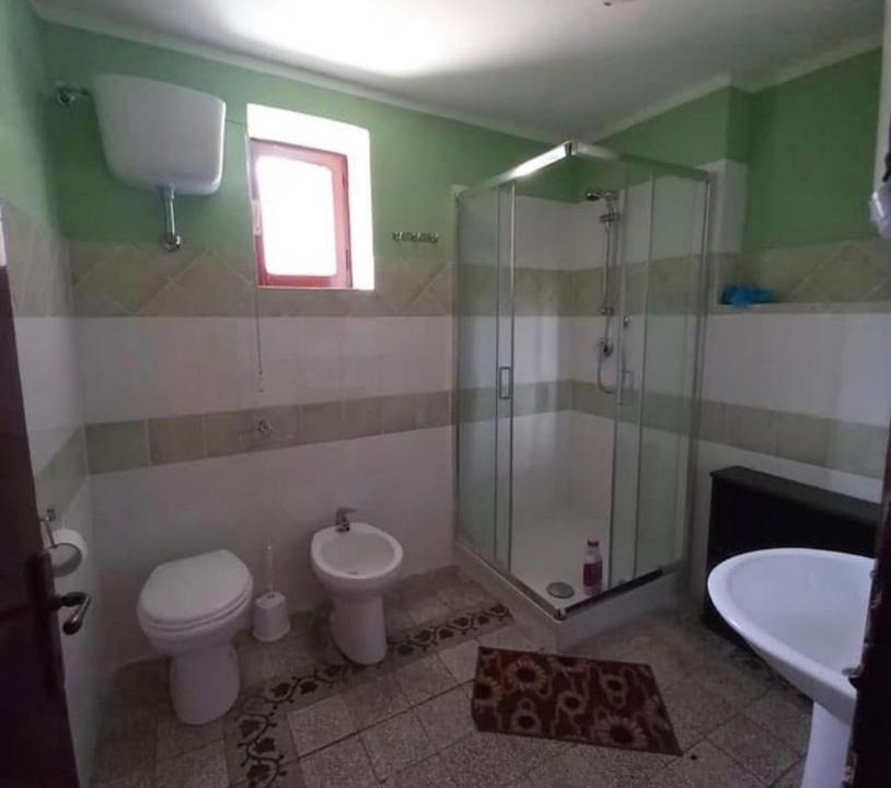 Photo of Bathroom in Gallese