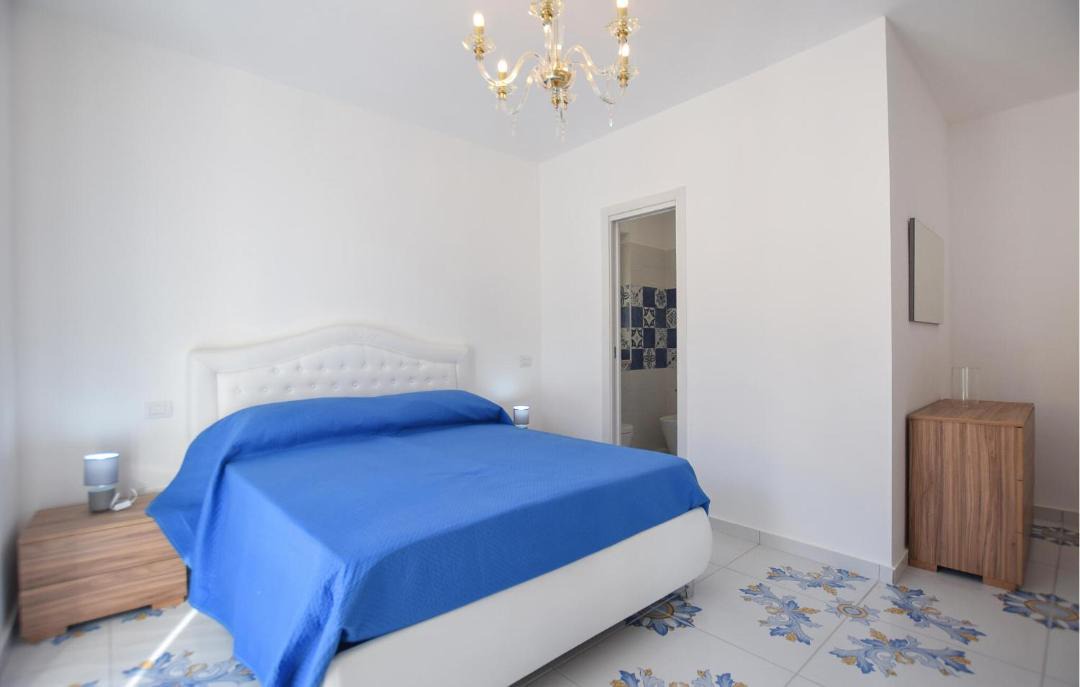 Photo of Bedroom in Laureana Cilento