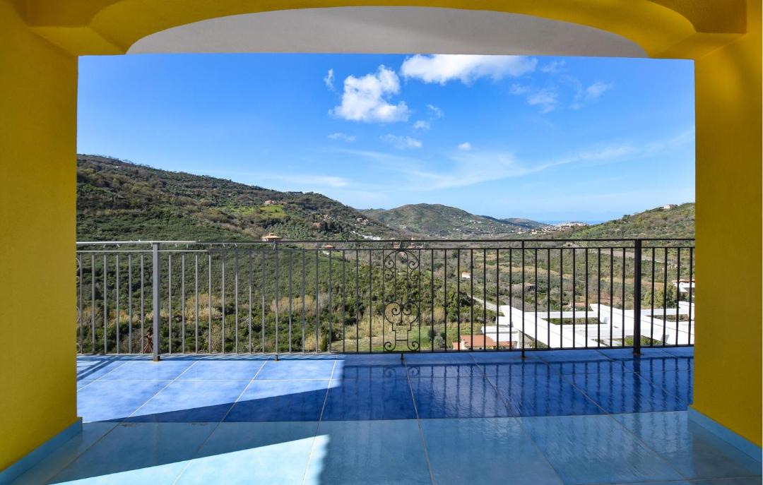 Photo of Patio Balcony in Laureana Cilento