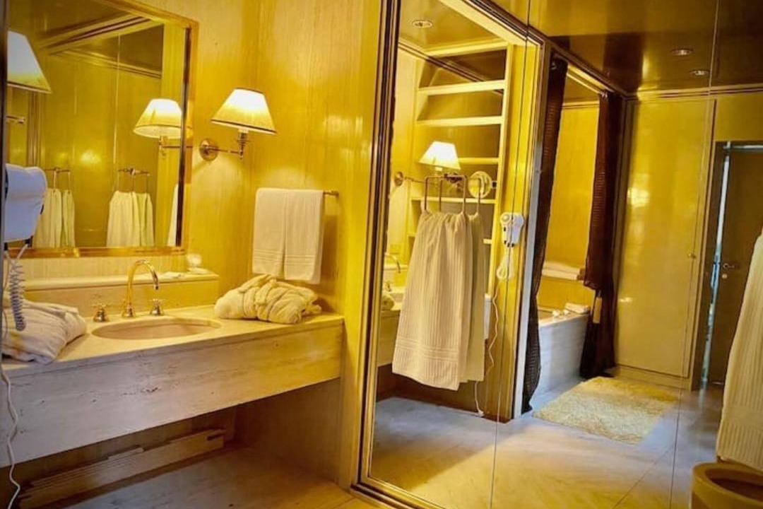 Photo of Bathroom in Tivoli