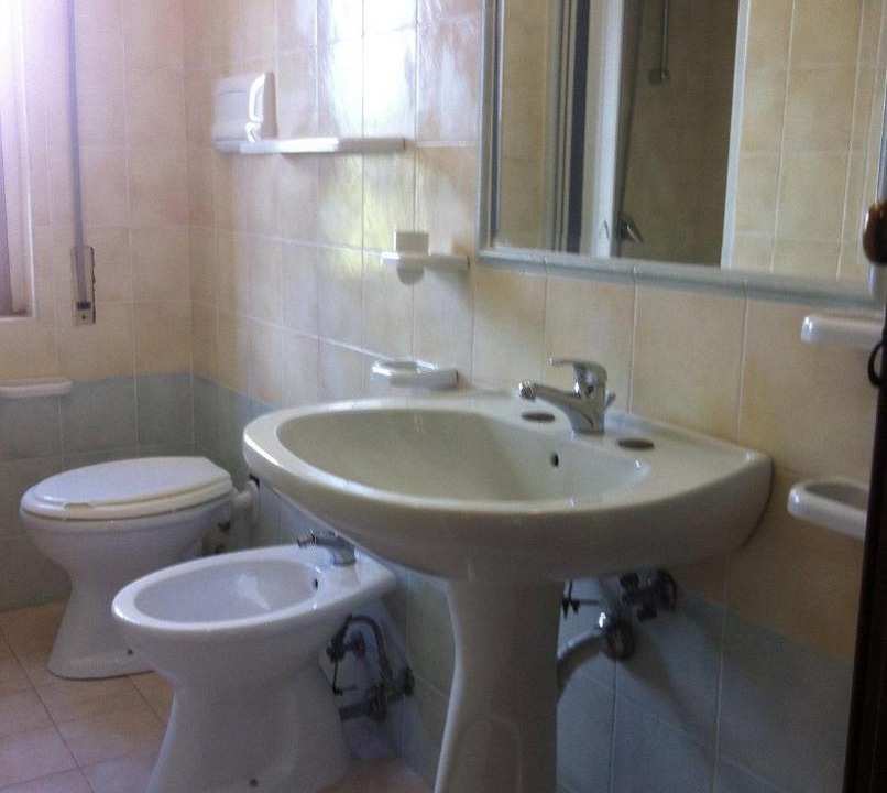 Photo of Bathroom in Foce Varano
