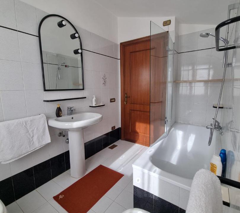 Photo of Bathroom in Monteleone d'Orvieto
