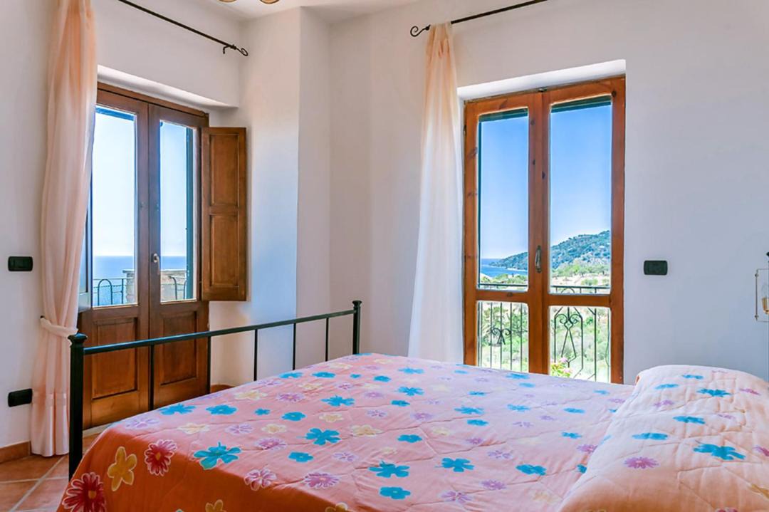Photo of Bedroom in Casal Velino