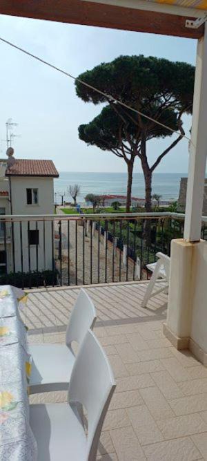 Photo of Others in Sperlonga