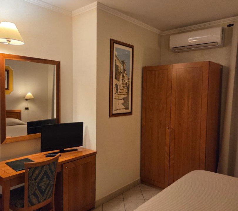 Photo of Bedroom in Margherita di Savoia