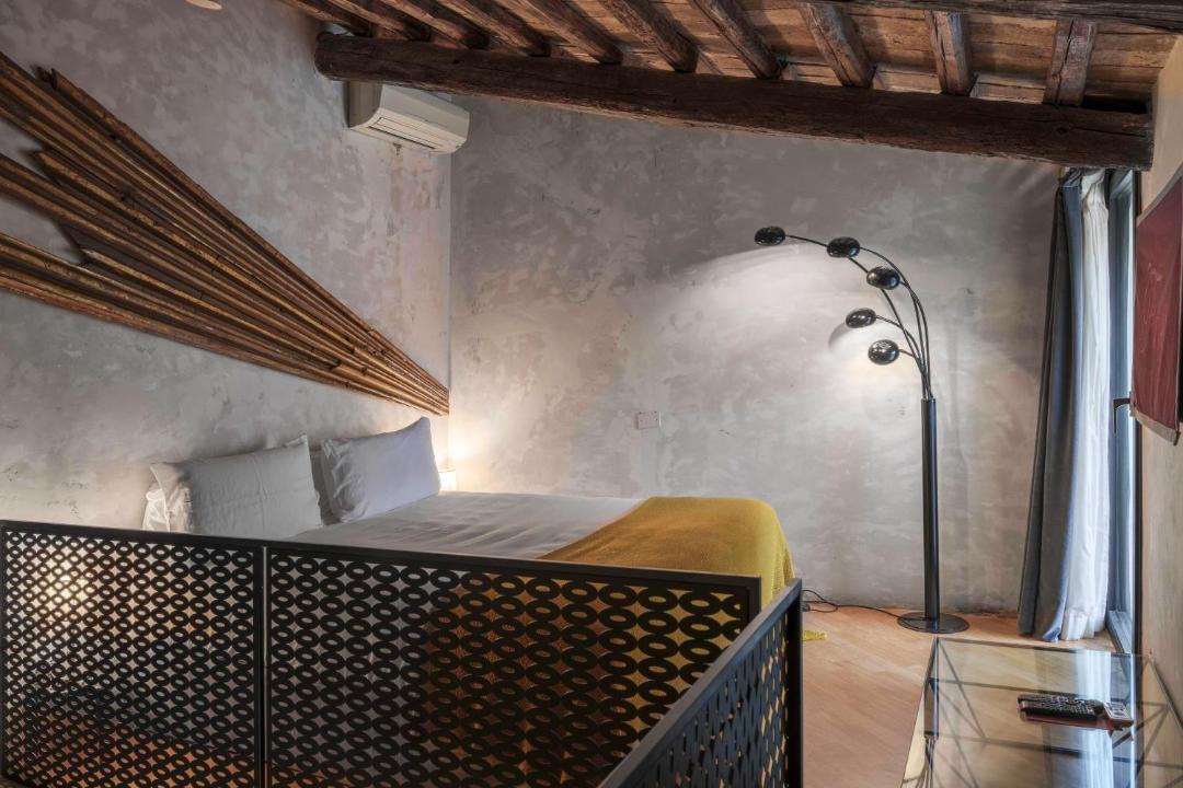 Photo of Bedroom in Rione VI Parione