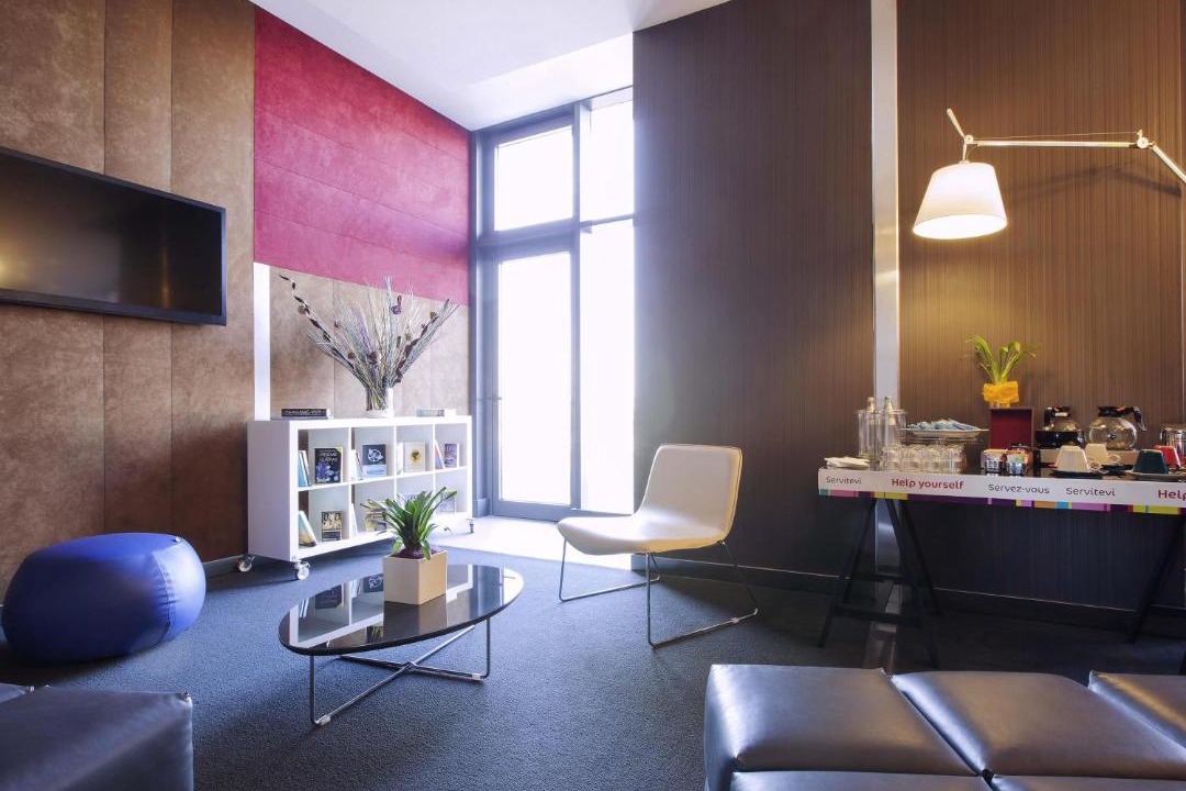 Photo of Livingroom in EUR